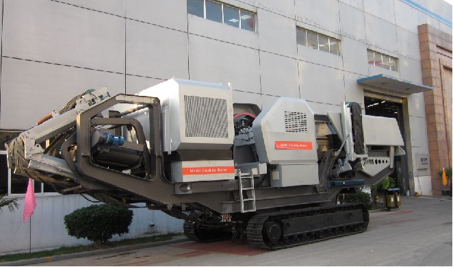 Crawler Type Crushing Plant From China