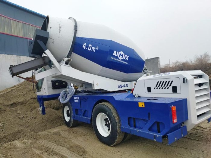 Self Loading Mixer